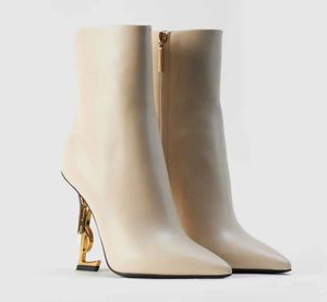 شتاء الشتاء في الكاحل أحذية الحذاء أوبيوم الجوارب امرأة عالية الكعب نساء خريف العجل الجلود المدببة إصبع القدم أبيض أبيض الأحذية العلامات التجارية مع مربع