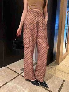 Calças femininas Capris Designer Full Impresso Cargo Pants Straight Tipo de bolsos grandes são mais bonitos M6NQ