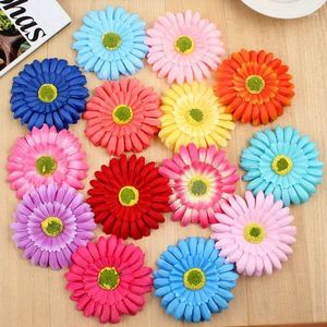 Decorative Flowers 20Pc African Gerbera Flower Head Wedding Women Headdress Hair Clip Daisy Holiday Bohemian Accessories Hat Decoraiton