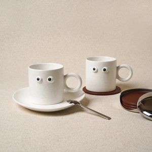 Mugs Fun Big Eyes Water Cup Ceramic Coffee Mug Nordic Ins Saucer Dessert Plate Gift