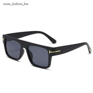 TOM FORDS SUNGLESSES Designer Sunglasse James Bond Glass Men Brands Brands Sun Glasses Caixa de celebridades Super Star Celebrity Driving Fashion Trend Brand Tom Sunglasses 6984