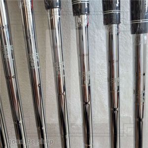 Высококачественная мода New 8pcs Mens Golf Club JPX 921 Golf Irons 4-9pg/8pcs r/s Flex Steel Wans с крышкой с головкой левой полюс 606