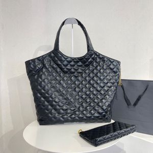 Evening Bags 2022 designer women's luxury large-capacity shopping bag to send small bag metal letter shoulder bag 2683