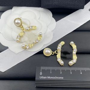 Luxury Earring Pearl Crystal EarDrop Brand Designer Studs Letter Earrings Geometric Women Inlay Diamond Rhinestone Earring Wedding Party Jewelry