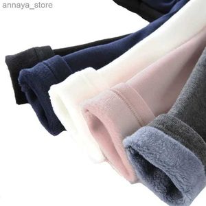 Pantaloni da ragazza calda e dolce per bambini e ragazzi pantaloni spessi e caldi per bambini invernali pantaloni morbidi solidi per bambini per bambini gambe da 2-11 anni