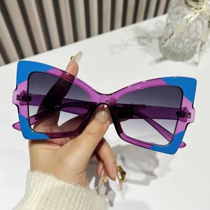 Sonnenbrille Vintage Trendy Bunte Schmetterlingsfrauen für weiblich 2024 Designer Sonnenbrillen Punk Sexy Farbtöne