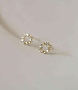 Goldtutu Pure 9K Gold Earrings Zircon Small Garland Fashion for Teens2021 Trend EarringStuds8776583