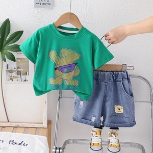 Giyim Setleri 2024 Tasarımcı Bebek Erkek Çocuklar İçin 18 Aylık Yaz Giysileri Karikatür Outel Outcun Kısa Kollu Tişörtler ve Şort Erkek Kıyafetler Seti