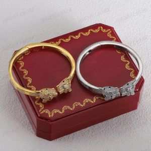 سوار النمر المحايد مصمم الماس أعلى المجوهرات هدية الزفاف هدية الزفاف مربع الملحقات الكلاسيكية لأي موقف
