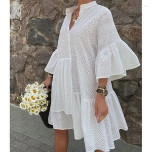 Festklänningar kvinnor pricker prinsessan klänning lapel mode sommar halv ärm lös vit elegant kvinnlig kausal stor swing gata kort trasa