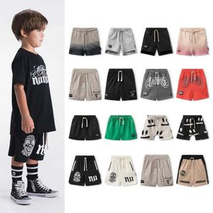 Шорты 2024 Summer Boys Shorts Fashion Print Inventory Clothing Childrens Shorts Girls Shorts D240510