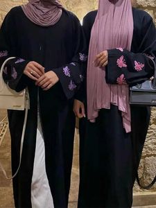 Etniska kläder Ramadan Kimono Abaya Dubai Bönkläder Turkiet Islam Muslimsk klänning Abayas för kvinnor Ka Caftan Marocain Robe Musulmane Femme T240510