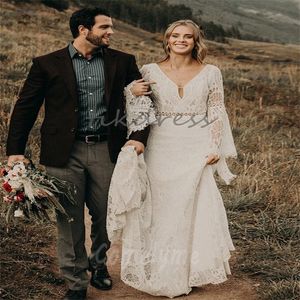 Elegancka fulllace plażowa sukienka ślubna 2024 seksowna v szyja długi rękaw Boho panna młoda sukienka długość podłogi Bohemian Kobiety ślubne suknie ślubne hipisie cywilne kraj