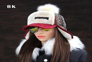 Kış sahte kaşmir bombardıman şapkası kadın kulak bayram kapakları sahte kürk ponpon kar şapkaları ayarlanabilir bohem kış rus ushanka d190115035168619