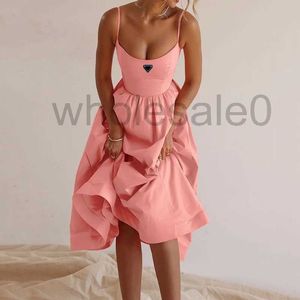Basic & Casual Dresses designer Women's 2024 Summer New Solid Color Sexy U-Neck with Waist Fold and Hanging Strap Big Swing Dress for Women 7BTR