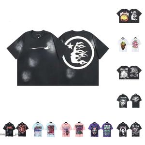 Hellstart 24 Mens Designer Shirt Shirt Summer Tee Hip Hop Abiti di moda Tee Designer Womens Designer Tshirt Polos Polos Serve di alta qualità Hell Stars Tees 931