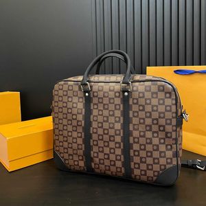 Mirror Quality Women Mens Portcase Designer Bags Luxurys Style Handbag Classic Hobo Fashion Bag Walls Laptop Business 240515