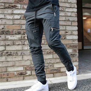 Spodnie męskie Spodnie dareczkowe dla mężczyzn 2023 Hip Hop Street Clothing Spodnie do joggingu Modne Mens Multi Pocket Casual Pants Pants Męskie Spantsl2405