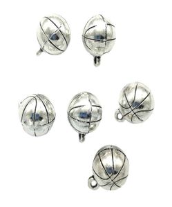 I pendenti di ciondoli d'argento di basket interi da pallacanestro ciondoli per ciondoli fai -da -te per orecchini braccialetti di collana 1411mm DH07852879345
