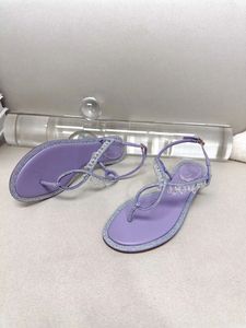 우아한 Renescaovilla Chandelier Sandals Shoes Crystal Impellishment Thong Flat Women Flip Flops 파티 웨딩 드레스 워킹 #0878