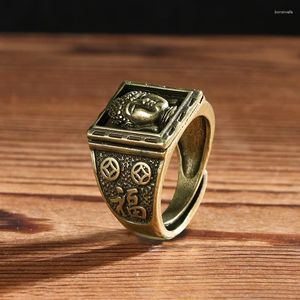 Dekorativa figurer utsökta porslinskollektioner Mässing Hand snidad bodhisattva -ring
