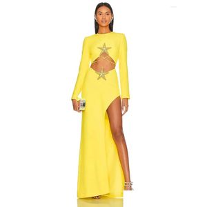 فستان من قطعتين 2023 Womens Luxury Starfish Diamond Y Long Long Sleeve Short Top Pencil Skirt 2 قطعة ملهى ليلي مجموعة Drop Deliv Dhuz9