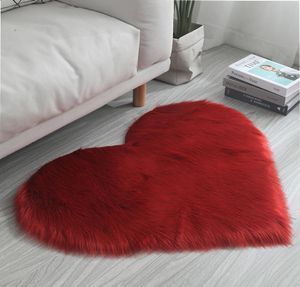 Härlig röd innovativ persika hjärtmatta hem textil multifunktionell plysch vardagsrum hjärtan formad nonslip matt hår längd 67c4486405