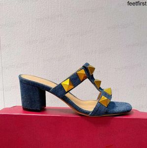 Lüks Tasarımcı Denim Slider Mule Roman Stud 6.5cm kalınlığında topuk terlikleri kadın yüksek topuklu açık ayak parmağı sandaletler fabrika ayakkabı