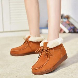 Scarpe casual Zimni Cow Leathers Sneakers uomini tutti marchi Woman Flats China Boot for Women Sports Foreign Il più venduto funzionale