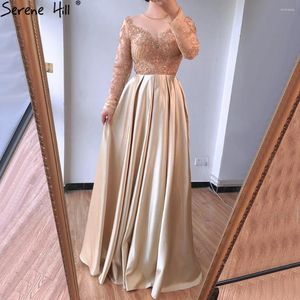 Partykleider Dubai Mulim Gold A-Line Long Satin Crystal Perlen Abend 2024 Kleider für Frauen formelles Kleid Serene Hill LA70550