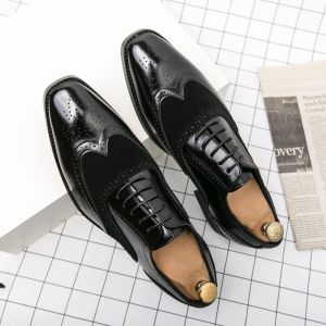 Buty męskie sukienki koronkowe buty na skórzane buty zwyczajne błyszczącego pionowanego palca włoski w stylu formalne buty ślubne 38-48