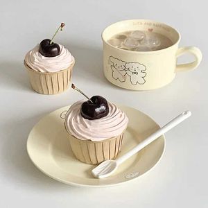 Tazze piattiere coreane ins tazza di caffè e piattino set kawaii cucciolo cucciolo di latte per latte in ceramica carina cafe caffè pomeridiano tazza da dessert piatto da dessert