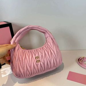 2024 Designer Kvinnor axelväska modehandväska läderväskor Luxurys Crossbody Clutch Woman Totes