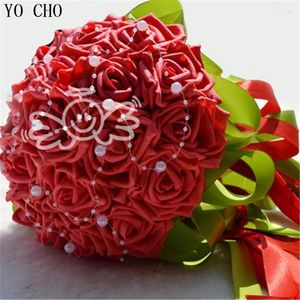 Fiori decorativi Red Wedding Bouquet Bead Rose Bride Wholesale con damigella d'onore a nastro verde