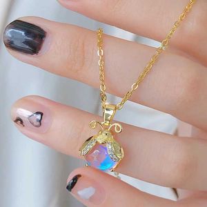 Pendant Necklaces Classic trend light luxury color aurora firefly ladies necklace cold wind niche design moonstone all-match pendant gift