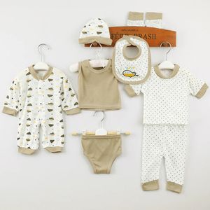 8 pezzi Spring Fall Baby Boy Clothes Toddler Girl Outfits Cartoon Cartona stampa di cotone Topspantsrompers Born Hospital Set BC323 240512