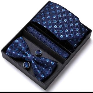 Set di cravatte da collo cravatta da uomo nella scatola regalo arcuata e gemelli quadrati tascabili set per uomo abito da donna per matrimoni CUS CUS cravatta set regalo