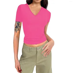 女性用Tシャツ女性半袖TシャツカラーセクシーなかわいいティースリムフィットタイトVネッククロップトップシャツファッション因果通り