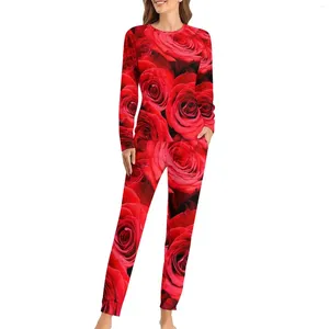 ملابس نوم للسيدات ردة حمراء طباعة بيجاما أنثى الأزهار الأزهار الدافئة بالملابس الليلية