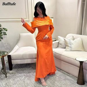 Partykleider Orange einfacher arabischer Abend Langarmscheide Abschlussballkleider Knöchel Länge Midi formelle Hochzeit Brautjungfer Kleid