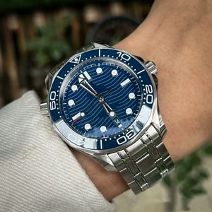 Чистый дизайн Menwatch Designer Super Ocean 300M Diving Ceramic Rame Automatic Mechanical 316 Business Watch Watch