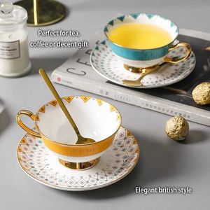 Filiżanki spodki kości China herbaty Puchar Spoon łyżka 200 ml brytyjska kawa kubek złoty zestaw porcelanowy