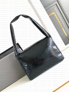 7A Fashion Women Monaco Shoulder Bag Leather Shoulder Bag Metal Buckle Crossbody Flap Designer Bag