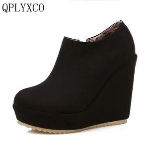 Qplyxco Новая весенняя осень зима Большой размер 32-43 Angle Boots Женщины короткие сапоги на клины супер высокие ады 12 см. Женская обувь C212