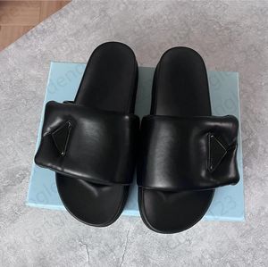 Designerinnen Frauen rutschen Sandalen Flat Slipper Plattform Denim Strand Gelee Gummi -Drehbuch gesticktes Sommer Herbst Mules Daddy Handball achtzig fünfzehn achtzehn vierzig