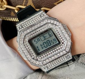 DEMINI GYPSOPHOLA 시계 여성 패션 파일 작은 흰색 다이아몬드 성격 Full Diamond Zircon Men039S Watch Couple Watch2144564