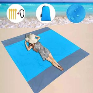 Carpets Lightweight Camping Ground Sheet Thick Equipment Polyester Waterproof Sandproof Pocket Picnic Mat Beach Vacation