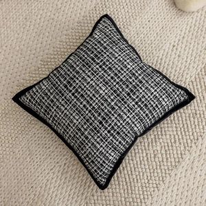 Poduszka Piękna pokrywka zmywalna poduszka miękka czarny biały las Jacquard kwadratowy dekoracyjny