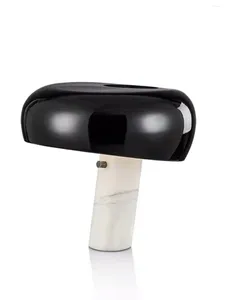 مصابيح طاولة مصممة إيطالية رخام مصباح LEG