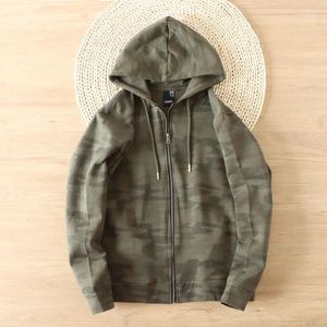 Jaktjackor Spring Men's Casual Outerwear Camouflage Hooded Body-Mittande tröja Vintage Style Cardigan Fashion Sticked Jacket